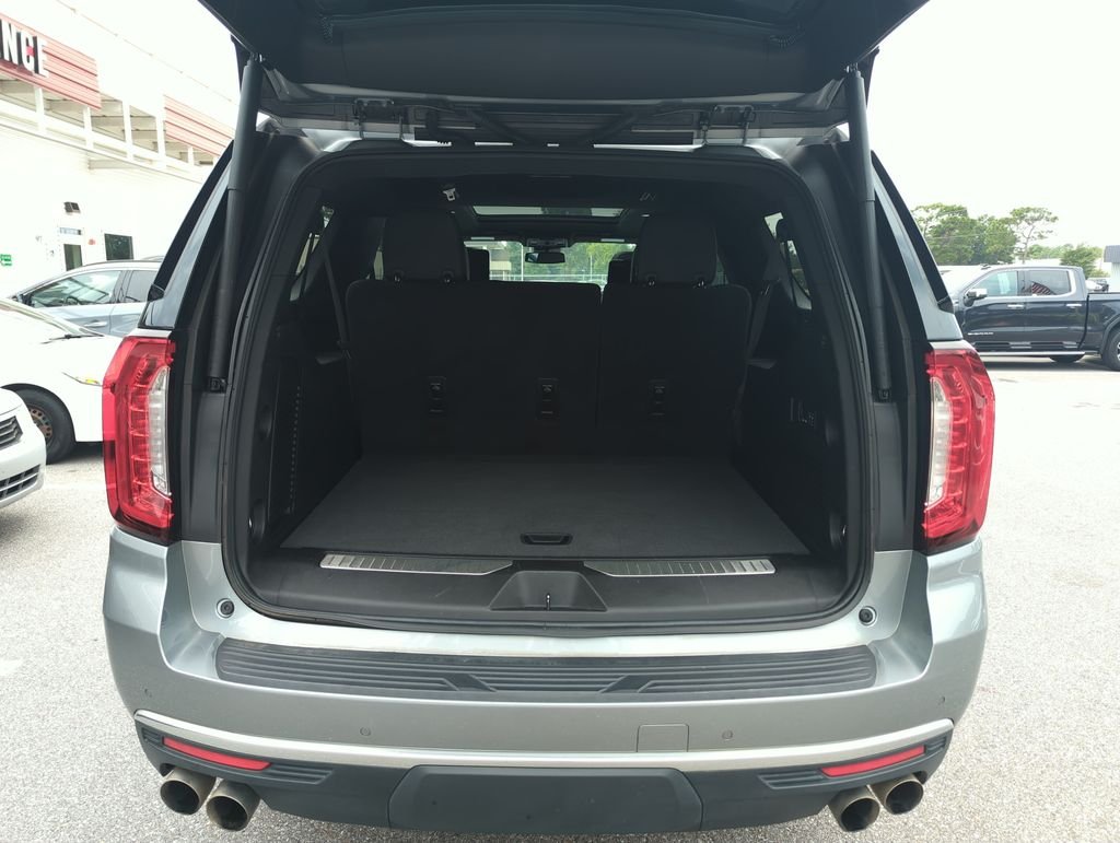 Used 2023 Silver GMC Denali image 31