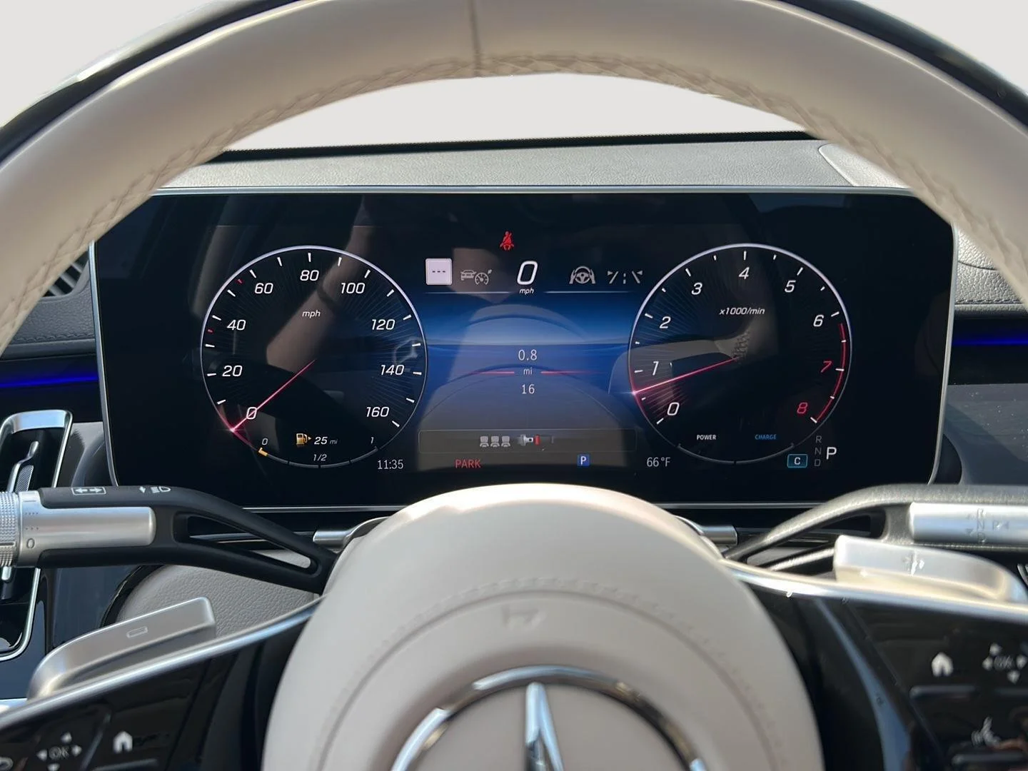 New 2026 MANUFAKTUR Moonlight White Metallic Mercedes-Benz S 580 image 18