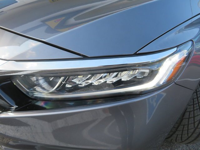 Used 2018 Modern Steel Metallic Honda LX 1.5T image 33