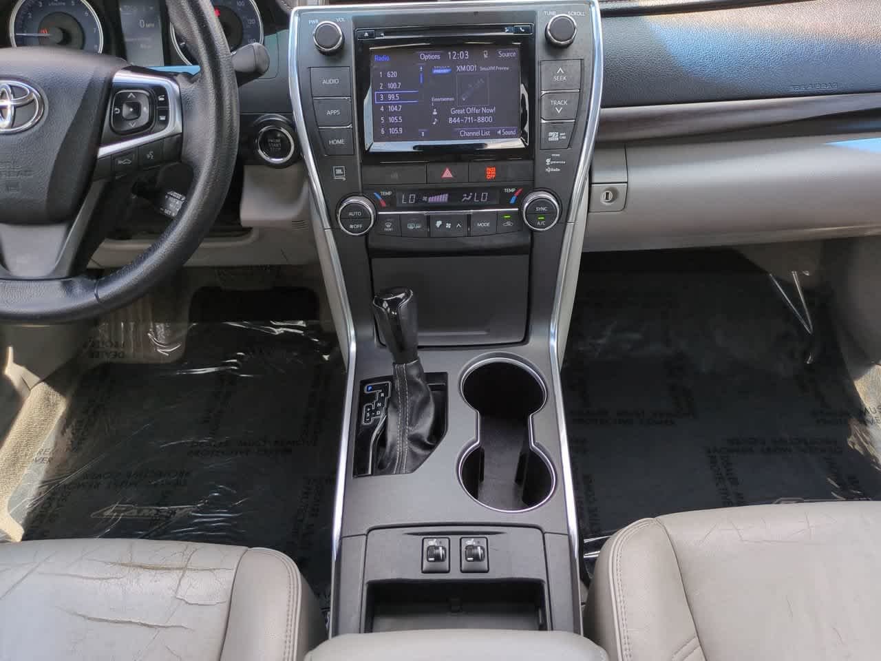 Used 2015 Predawn Gray Mica Toyota XLE image 18