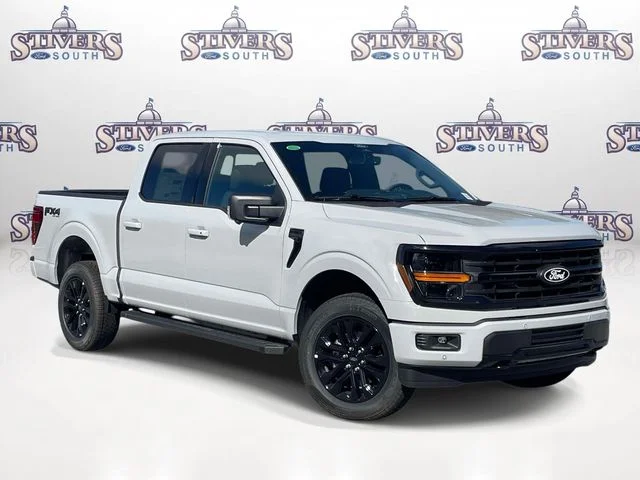 New 2026 White Ford XLT image 1