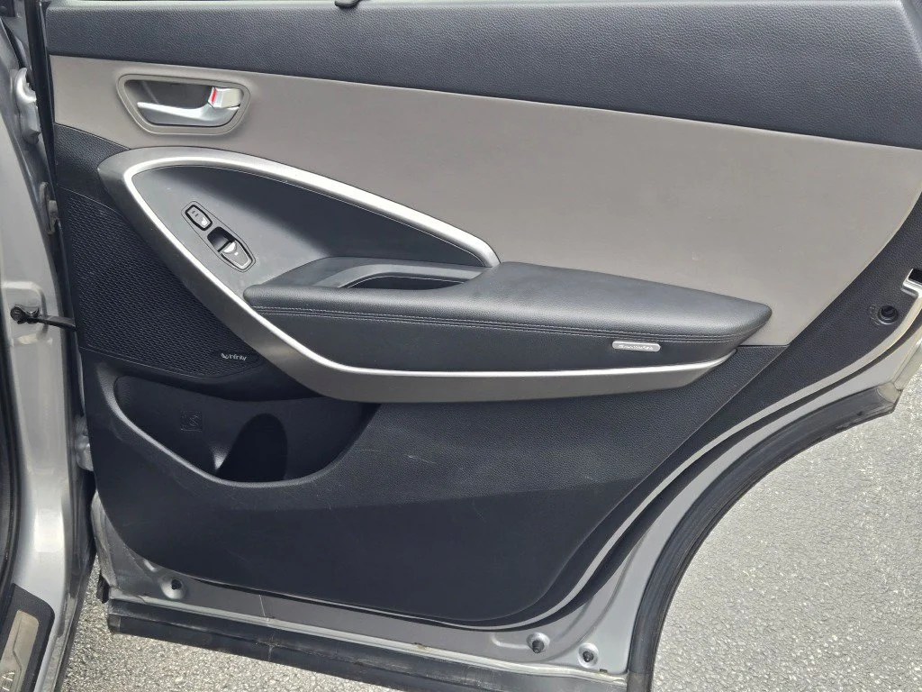 Used 2016 Gray Hyundai Limited image 8