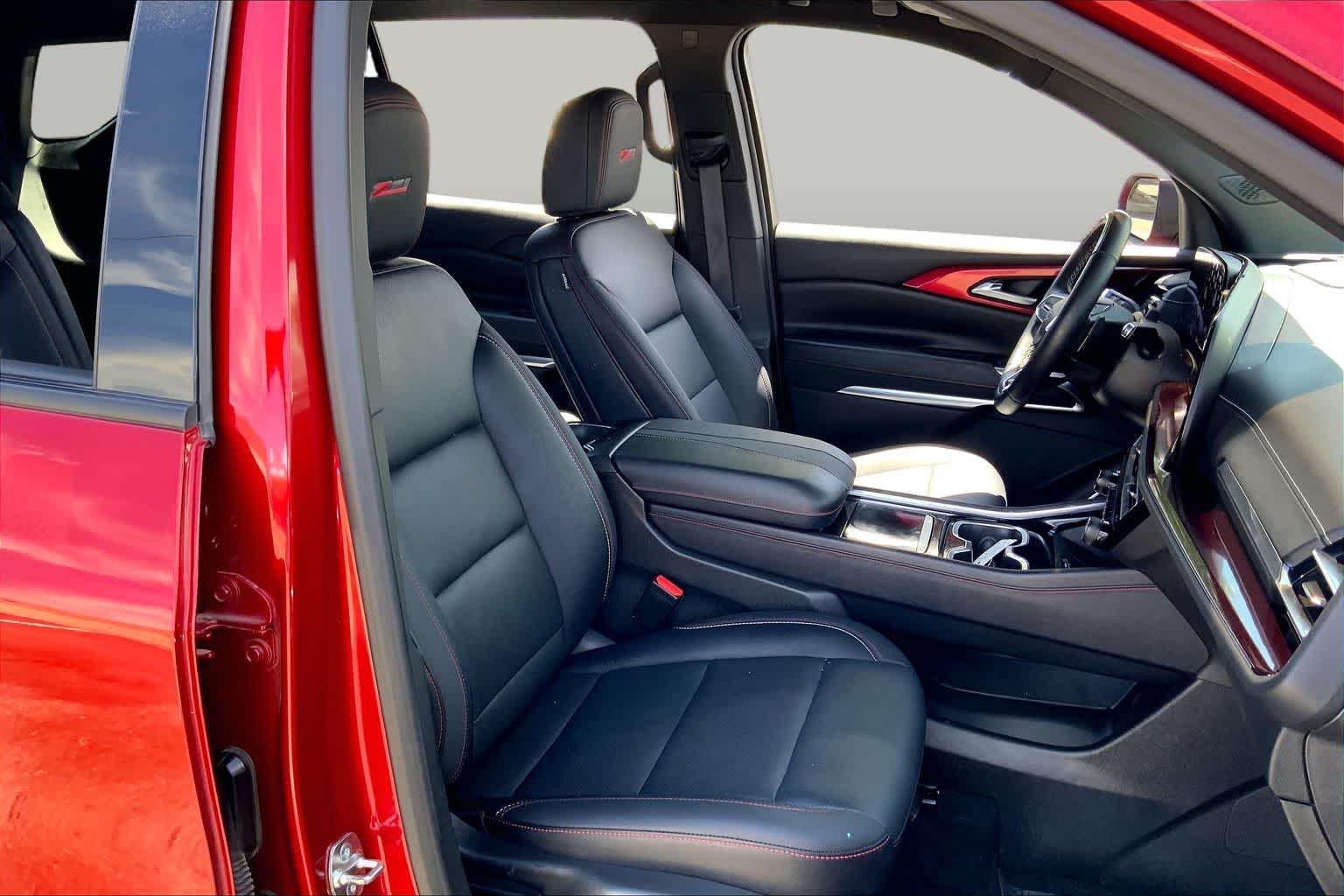 Used 2025 Radiant Red Tintcoat Chevrolet AWD Z71 image 8