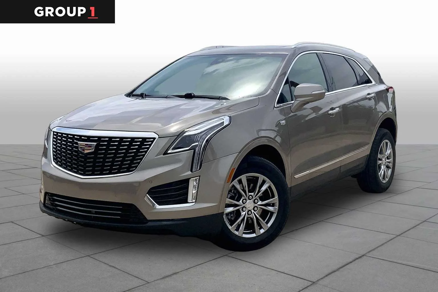 Pre-Owned 2023 Cadillac XT5 FWD Premium Luxury