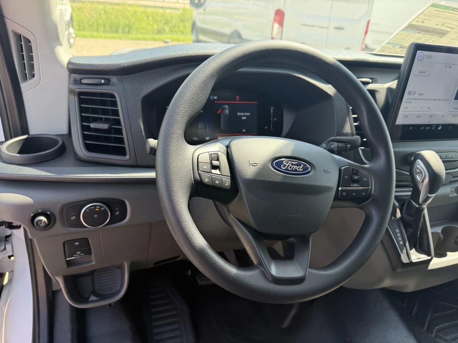 New 2026 Oxford White Ford T-250 148  MED RF 9150 GV image 12