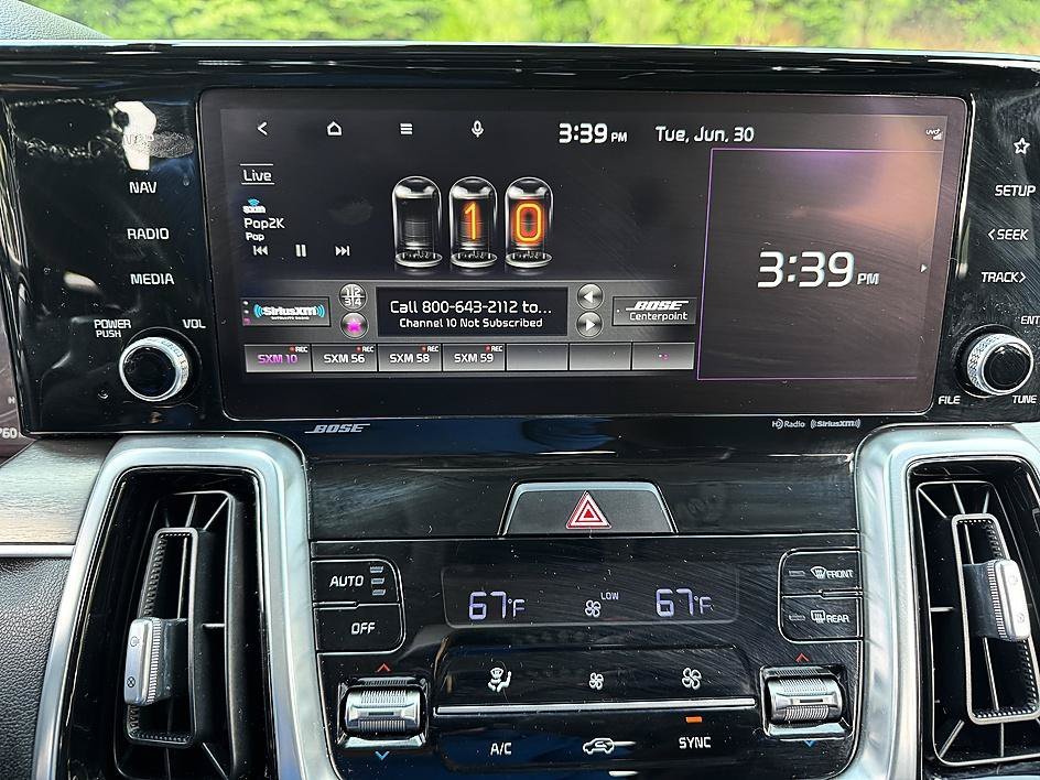 Used 2021 Glacial White Pearl Kia SX Prestige image 17