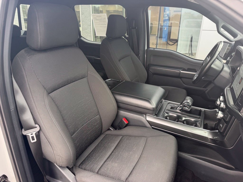 Used 2023 Avalanche Ford XLT image 21