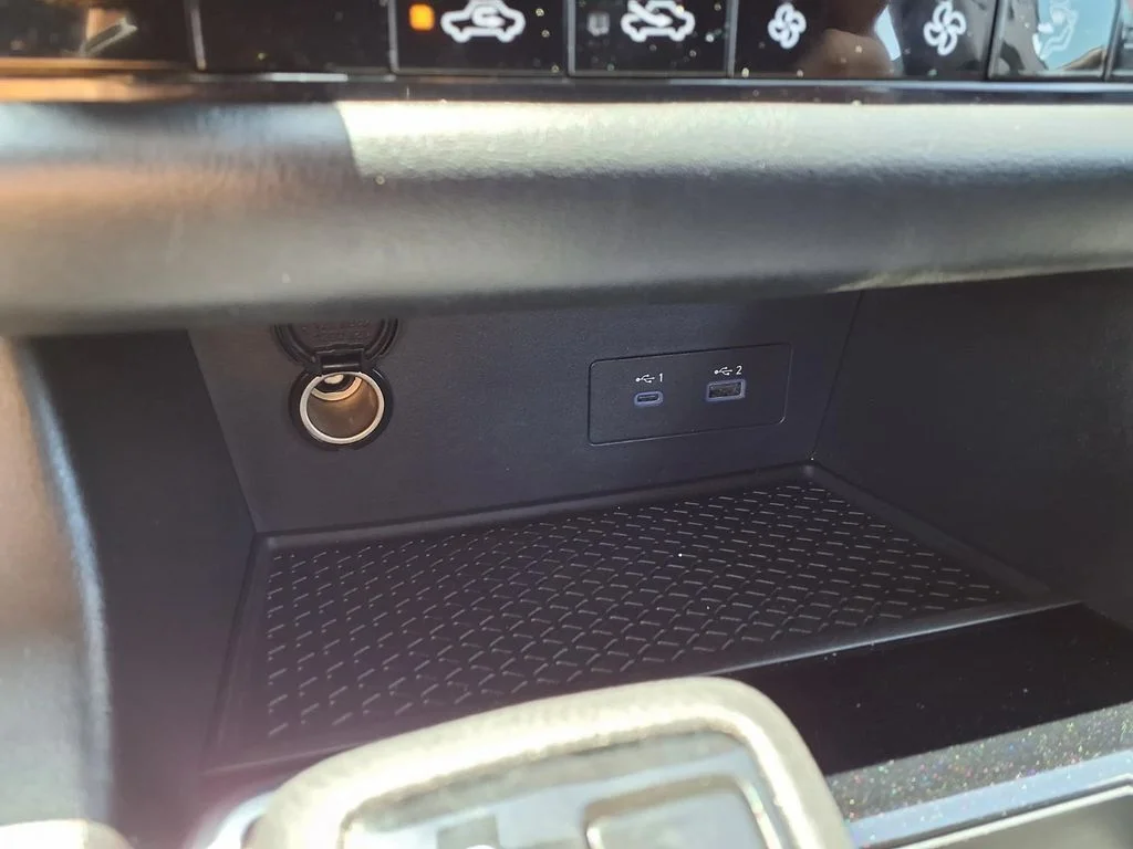 Used 2024 Gray Nissan SV image 10