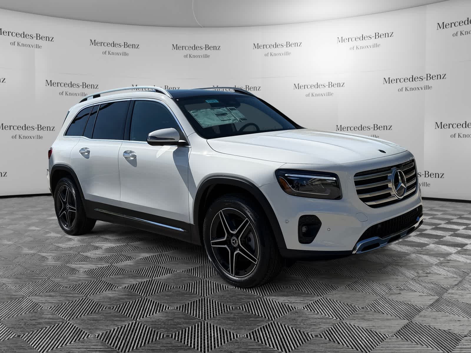 New 2026 Polar White Mercedes-Benz GLB 250 image 7