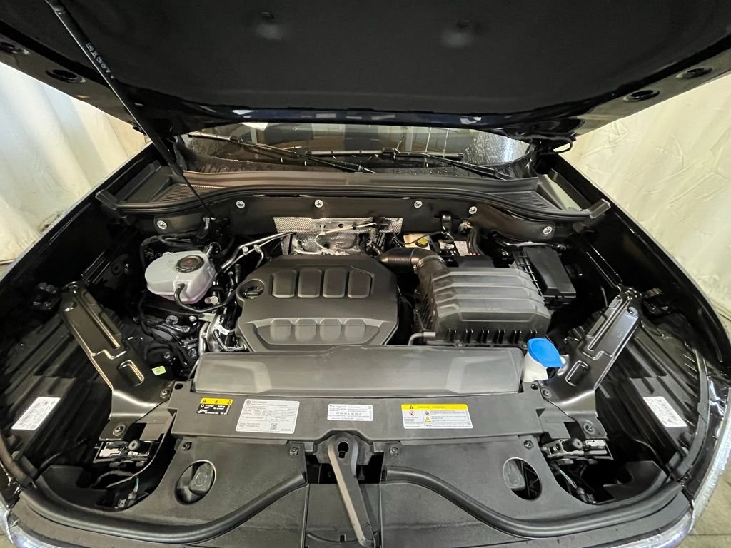 New 2026 Black Volkswagen 2.0T SEL Premium R-Line image 29