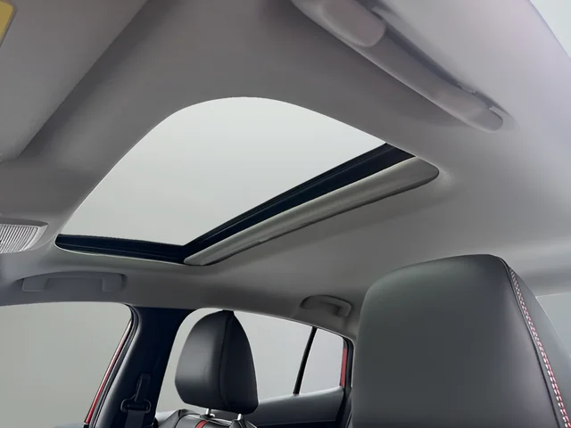 2026 Nissan Sentra SR - Photo 19