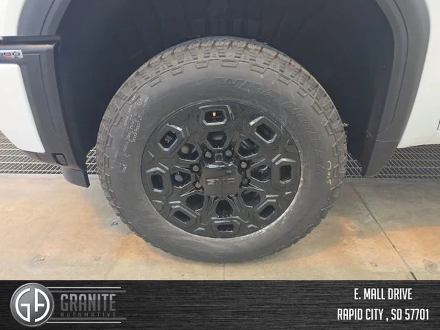 New 2026 Summit White GMC AT4 image 28