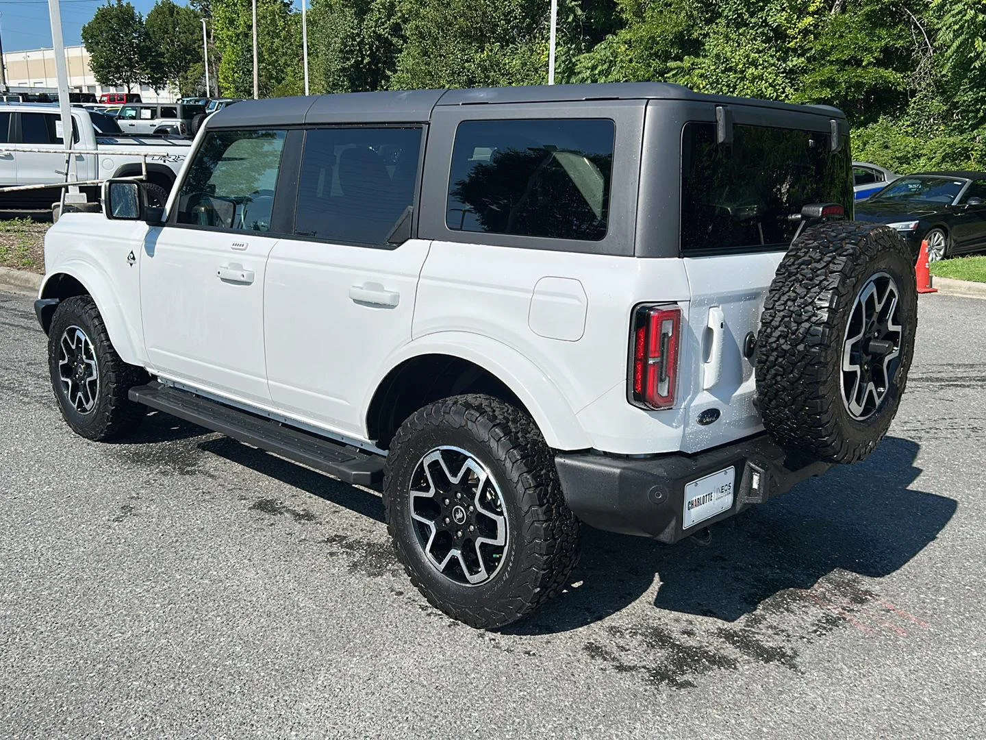Used 2022 Oxford White Ford Outer Banks image 3