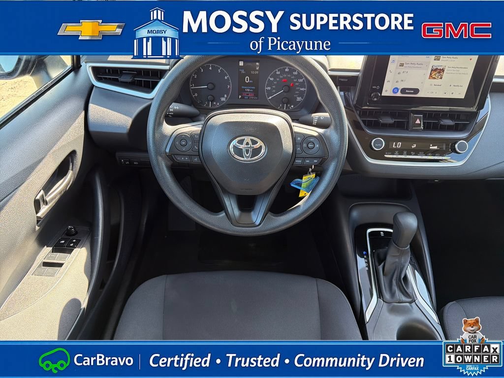 2025 Toyota Corolla LE - Photo 16