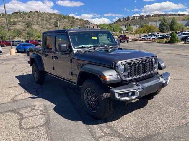 New 2025 Granite Crystal Metallic Clear-Coat Exterior Paint Jeep Sport S image 4
