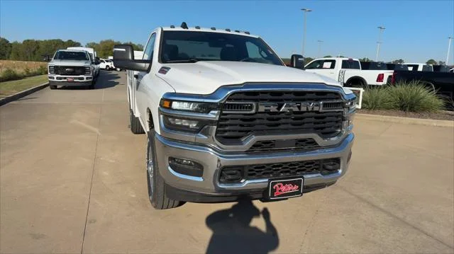 New 2026 Bright White Clear-Coat Exterior Paint RAM Tradesman image 4