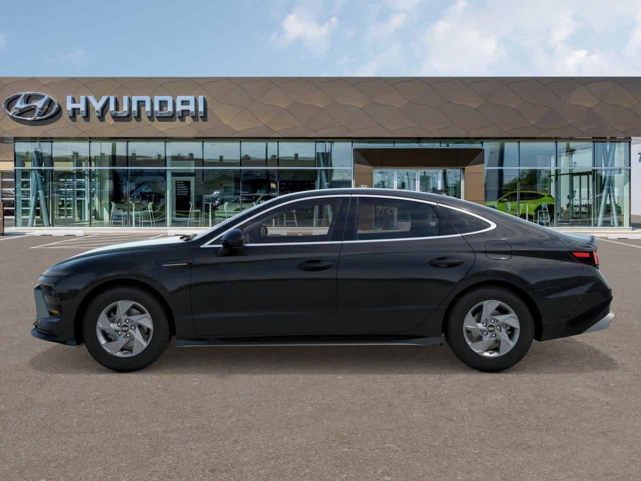 Used 2026 Abyss Black Hyundai SE image 3