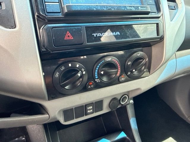 Used 2015 Blue Toyota PreRunner image 21