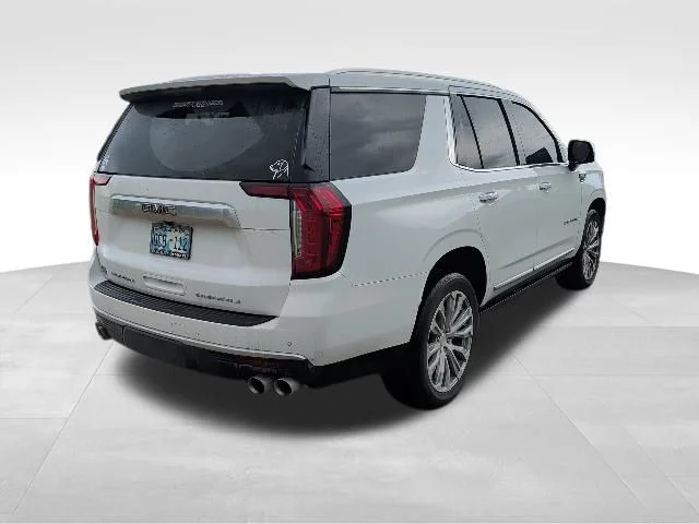 Used 2023 White GMC Denali image 6