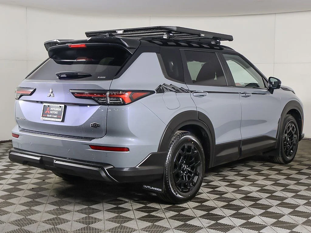 New 2026 Gray Mitsubishi TRAIL EDITION S-AWC image 12