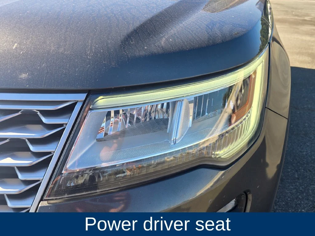Used 2018 Gray Ford Platinum image 8
