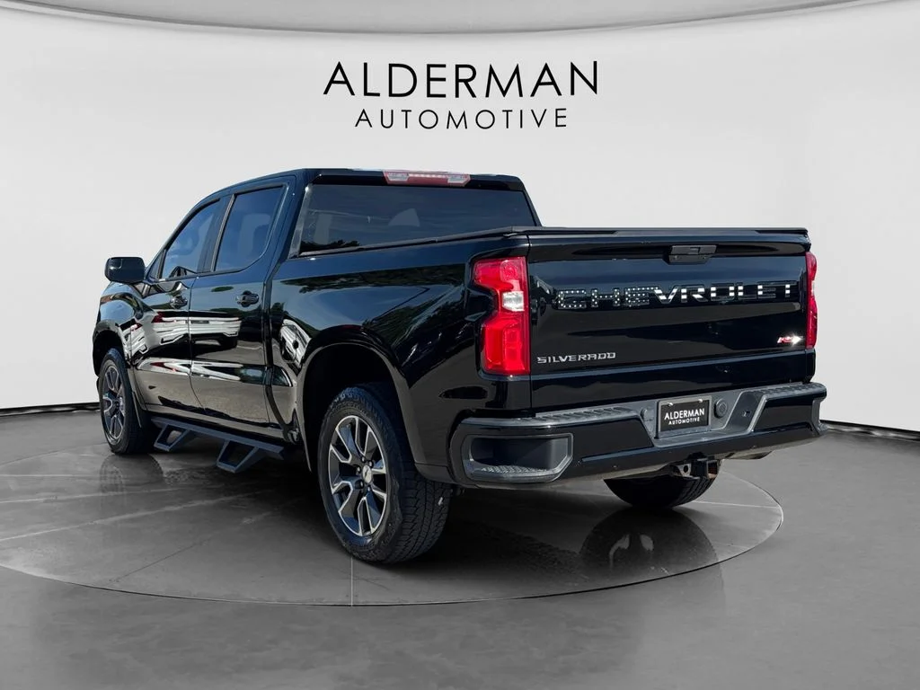 Used 2020 Black Chevrolet RST image 3