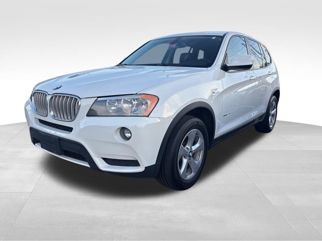 2011 BMW X3 xDrive28i's photo