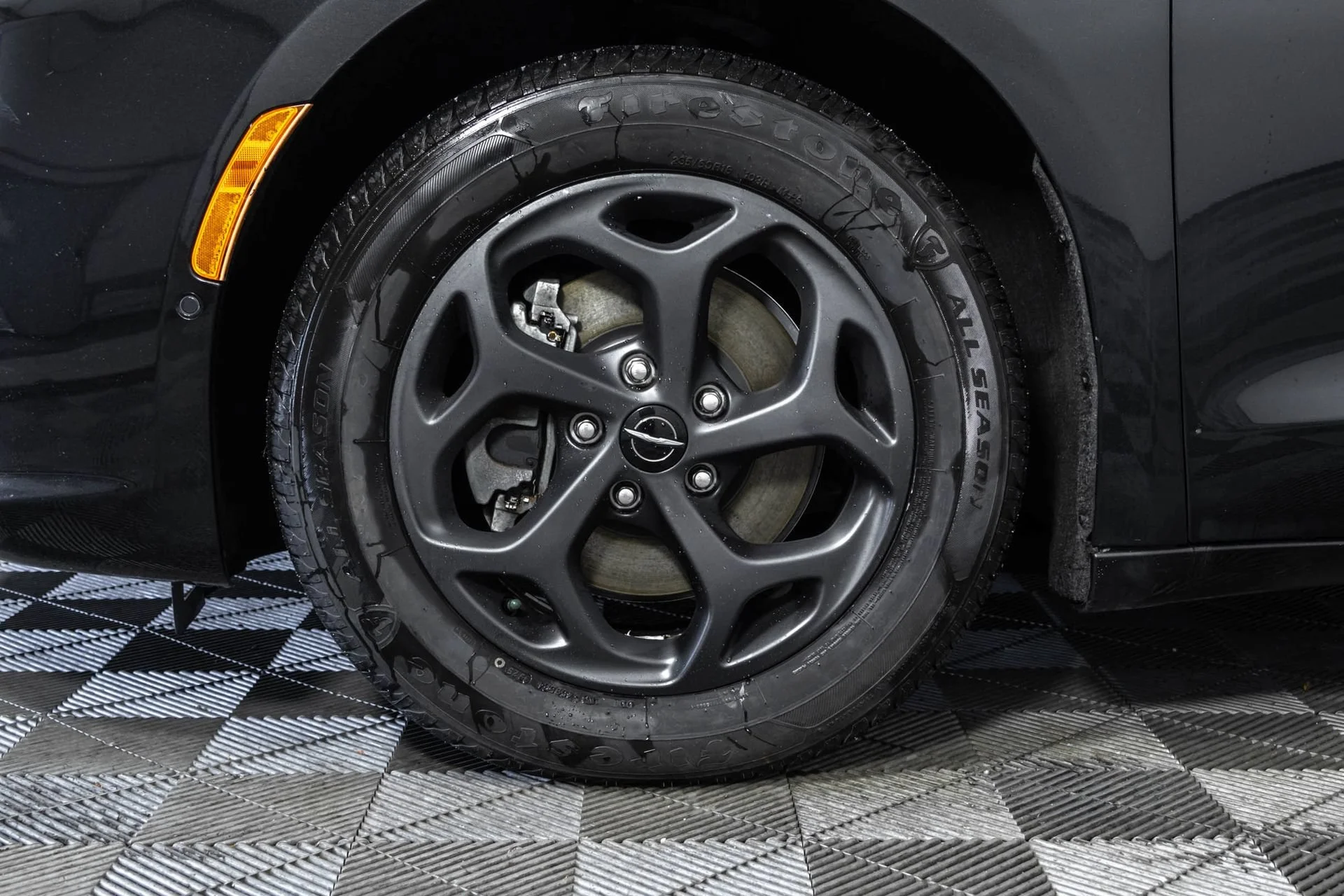 Used 2022 Black Chrysler Touring L image 51
