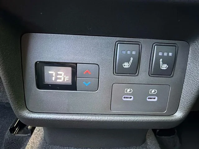 New 2026 Everest White Pearl TriCoat Nissan Platinum image 18