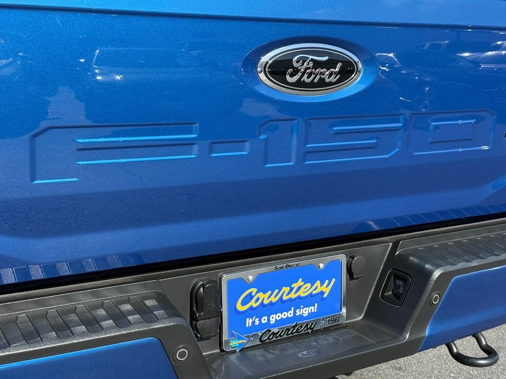 Used 2022 Blue Ford Tremor image 10
