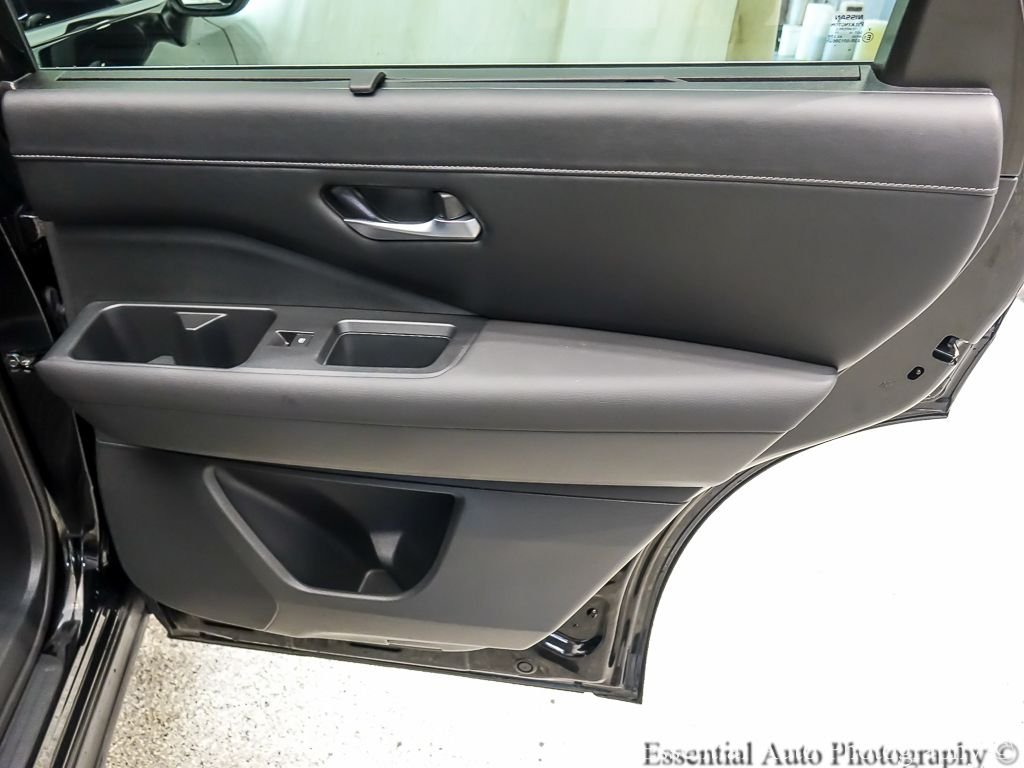 Certified Used 2025 Super Black Nissan SL image 25