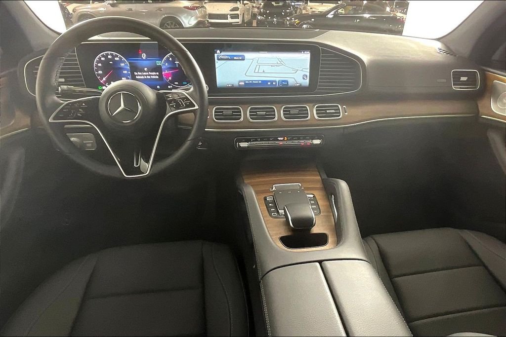 New 2026 Obsidian Black Metallic Mercedes-Benz GLE 350 image 5