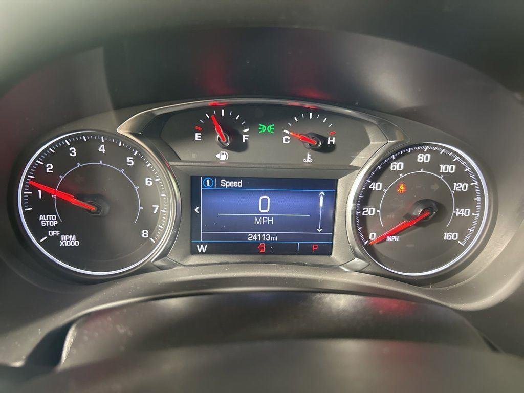 Used 2023 Summit White GMC SLE image 17
