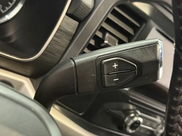 Used 2021 White Ford XLT image 18