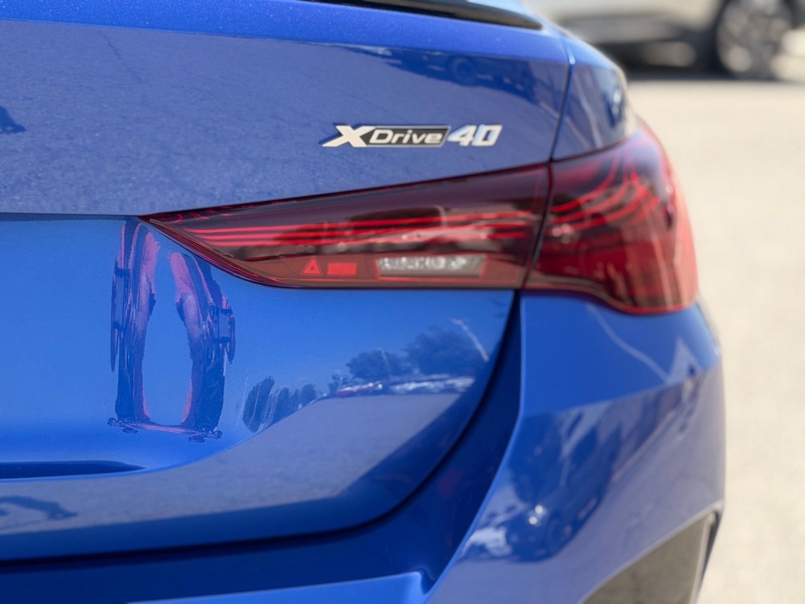New 2026 Portimao Blue Metallic BMW xDrive40 image 15