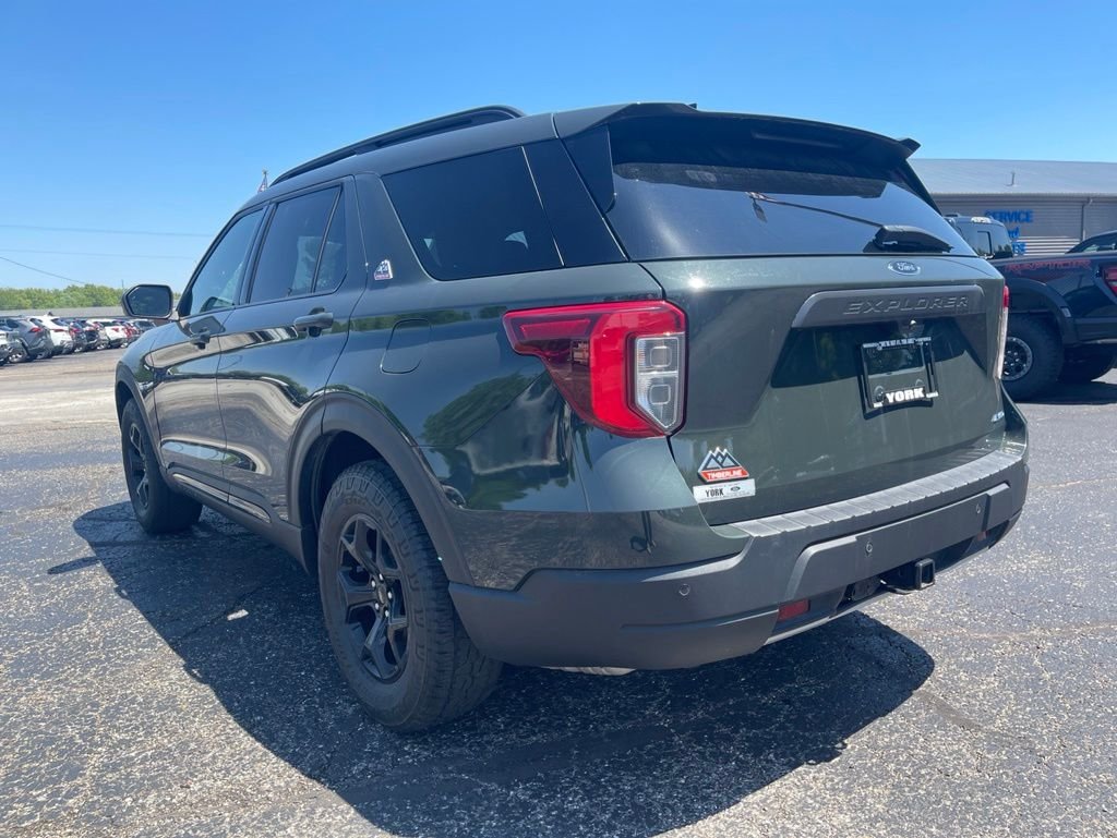 Used 2023 Forged Green Metallic Ford Timberline image 4