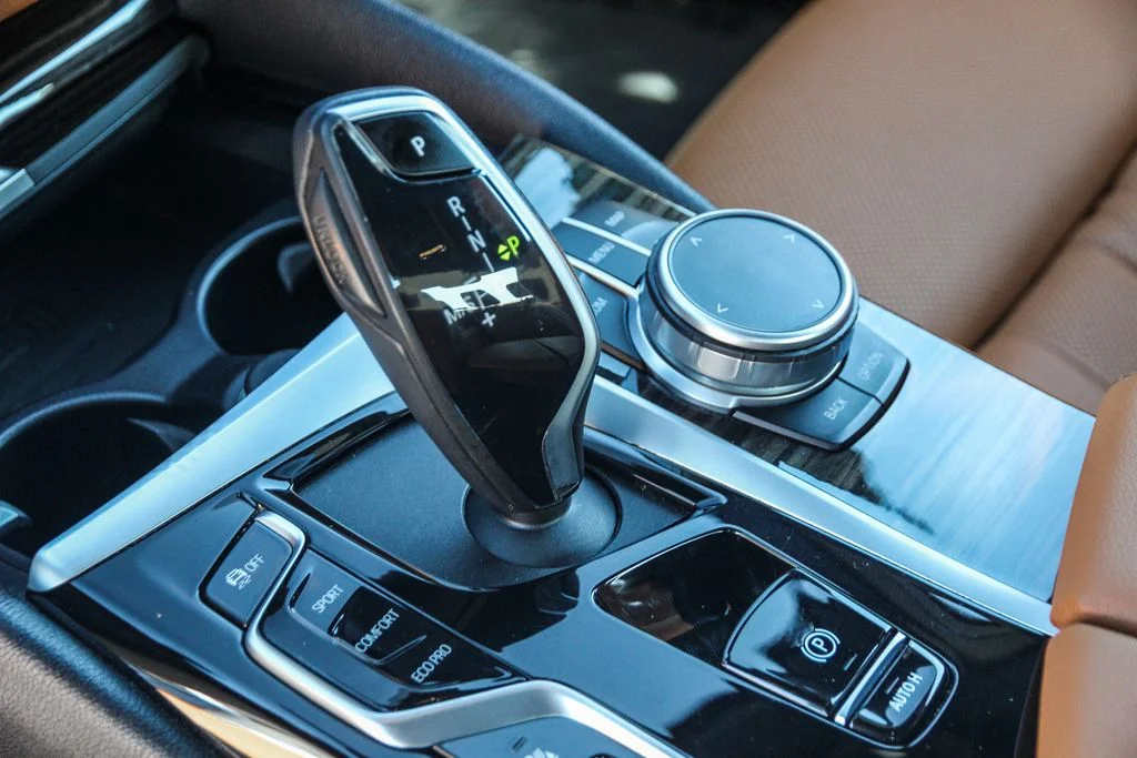 Used 2021 White BMW 540i image 20