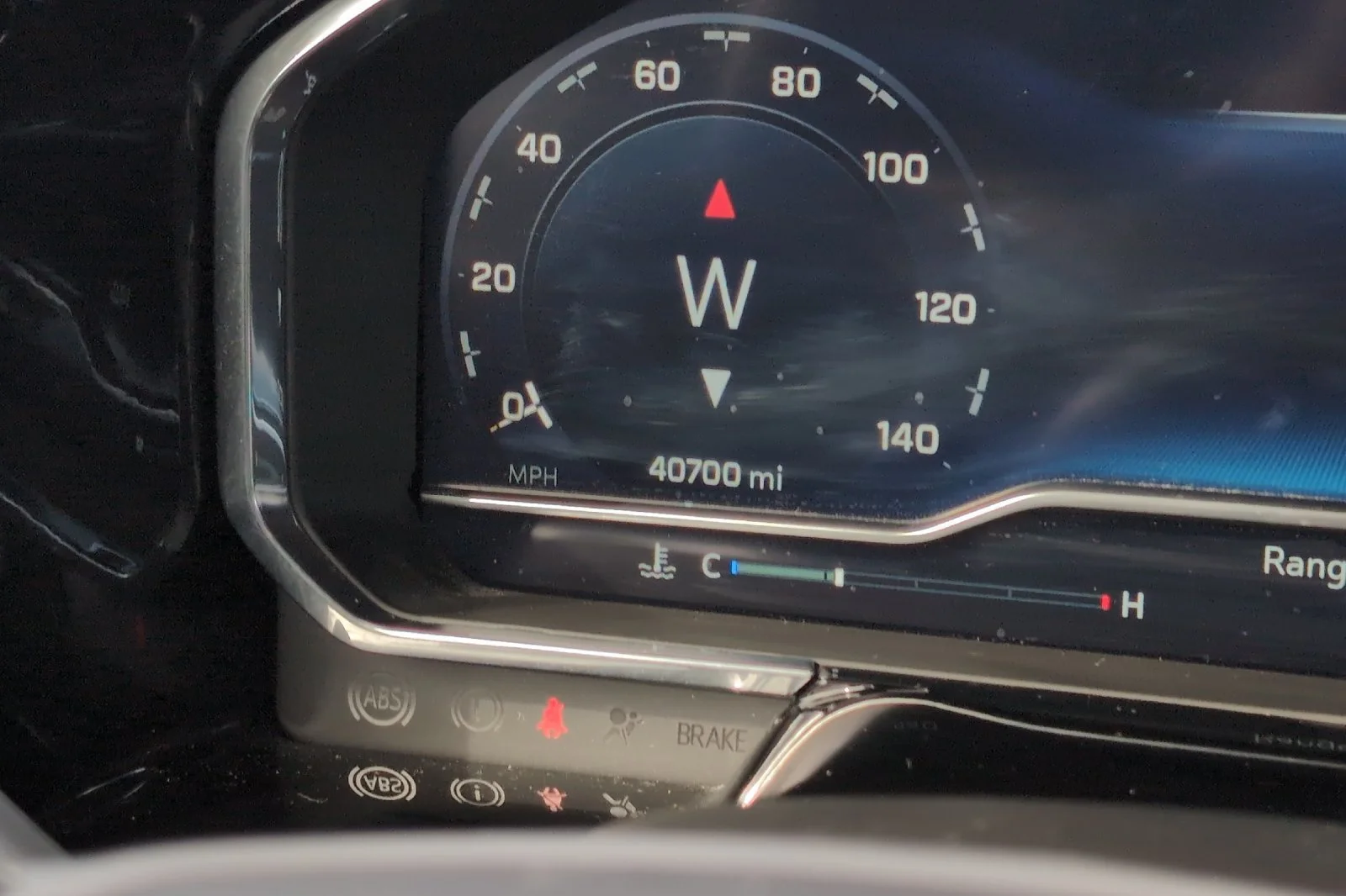 Used 2023 STERLING GRAY METALLIC Chevrolet RST image 26