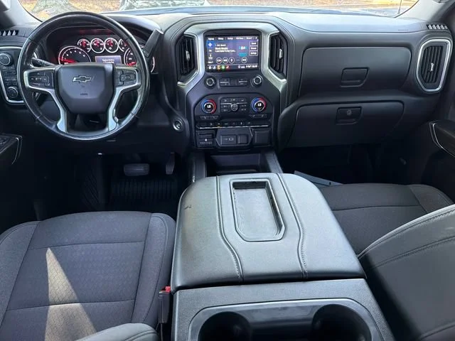 Used 2020 SUMMIT WHITE Chevrolet RST image 22