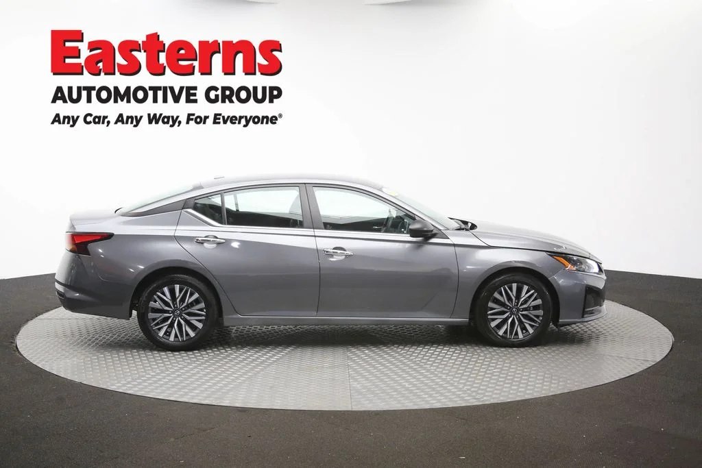 Used 2025 Gray Nissan 2.5 SV image 44