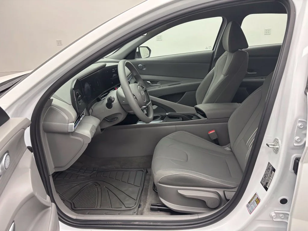 Certified Used 2024 White Hyundai SEL image 22