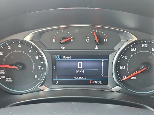 Used 2023 Mosaic Black Metallic Chevrolet RS image 15