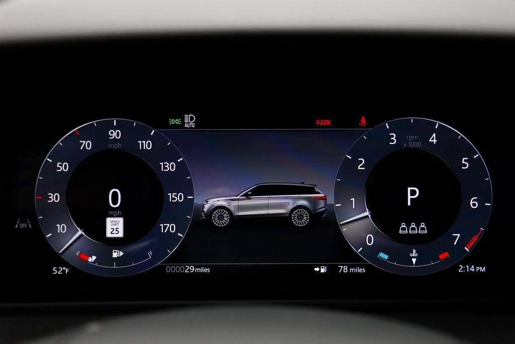 New 2026 Arroios Grey LAND ROVER Dynamic SE image 9