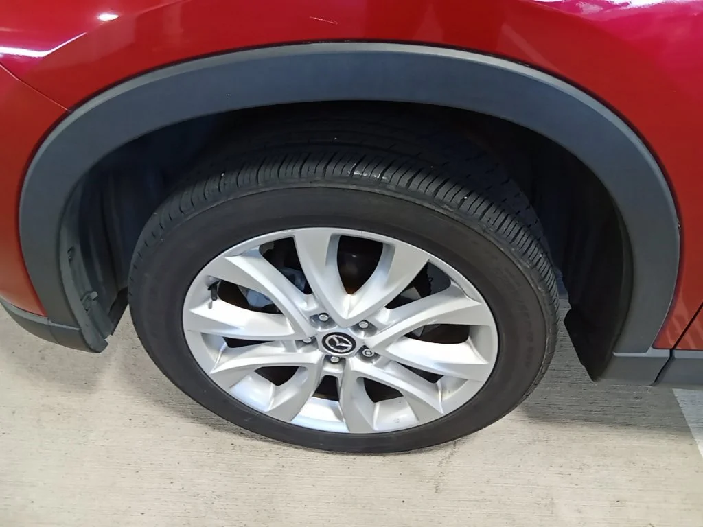 Used 2014 Soul Red Metallic Mazda Grand Touring image 17