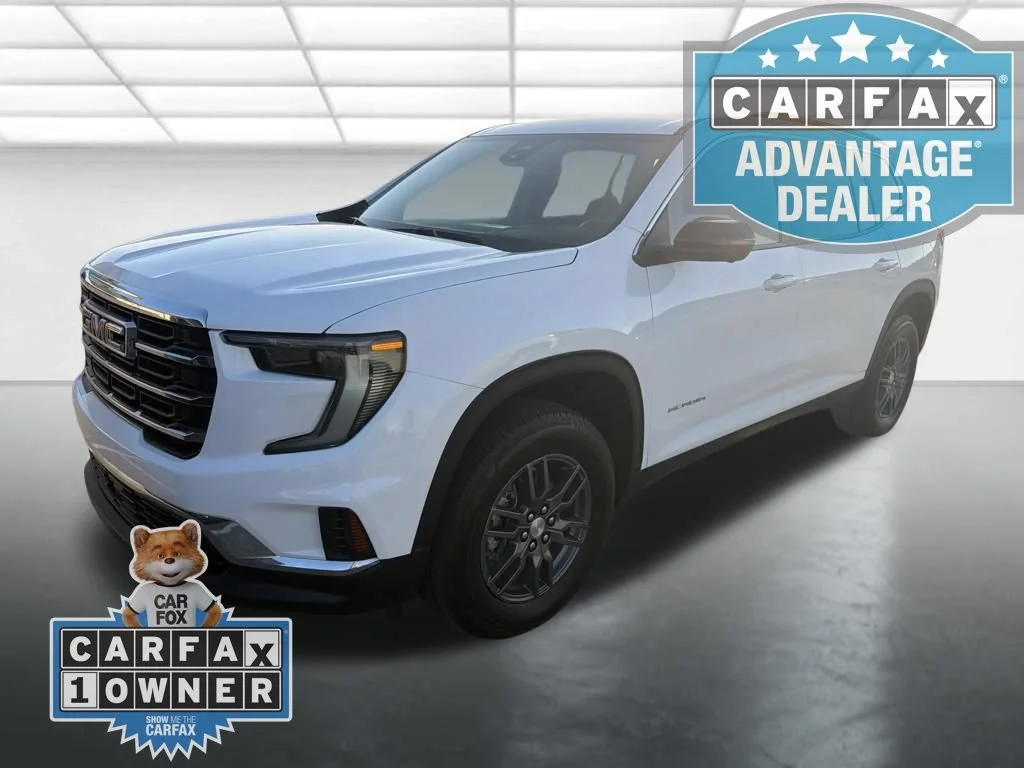 Used 2025 Summit White GMC Elevation image 5