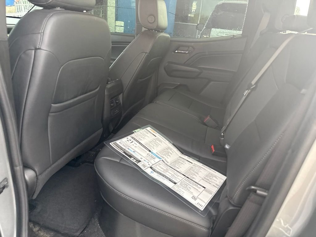 Used 2024 Gray Chevrolet LT image 11