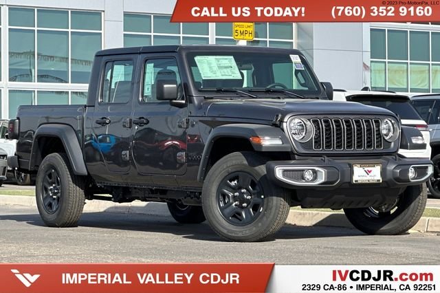 2026 Jeep Gladiator Sport Auto's photo