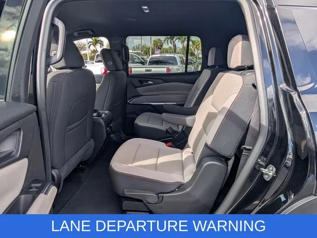 Used 2025 Black Chevrolet LT image 9