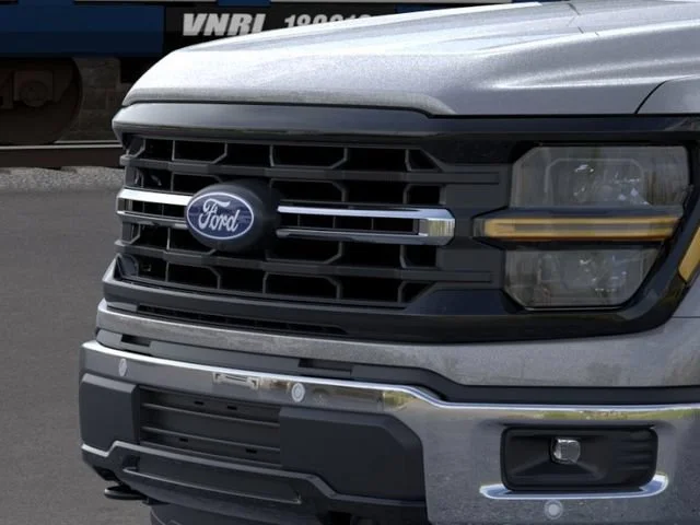 New 2026 Carbonized Gray Metallic Ford XLT image 39
