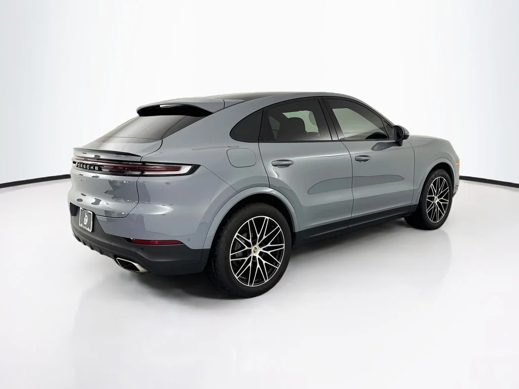 Used 2024 Blue Porsche Base image 5